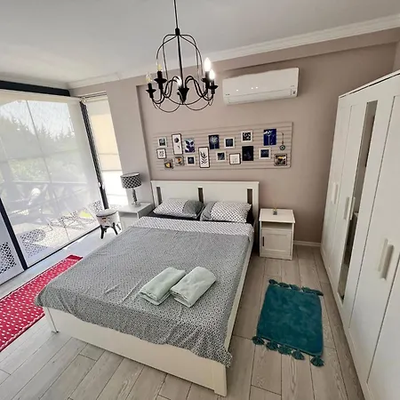 Villa Serenity In Designer *